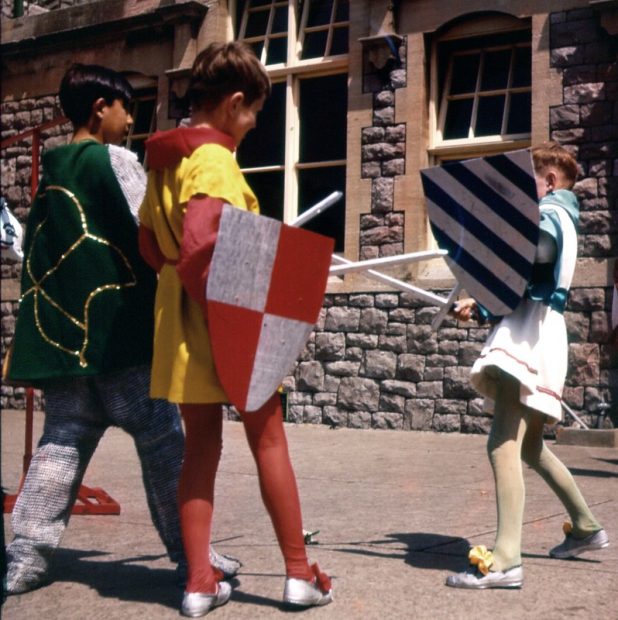 Hogyan segíthet az iskolapszichológus a kortárskapcsolatok alakulásában?